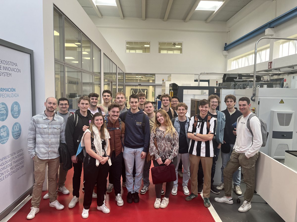 🙌 Great week with a great group of Dual-Engineering students from @ensmac  Bordeaux who have received specific tailor-made training in #additivemanufacturing  in our facilities of #imhcampus with our experts Xabier, Maitane, Maitane et Mario. 

🤗

#shapeyourtalent
@upvehu