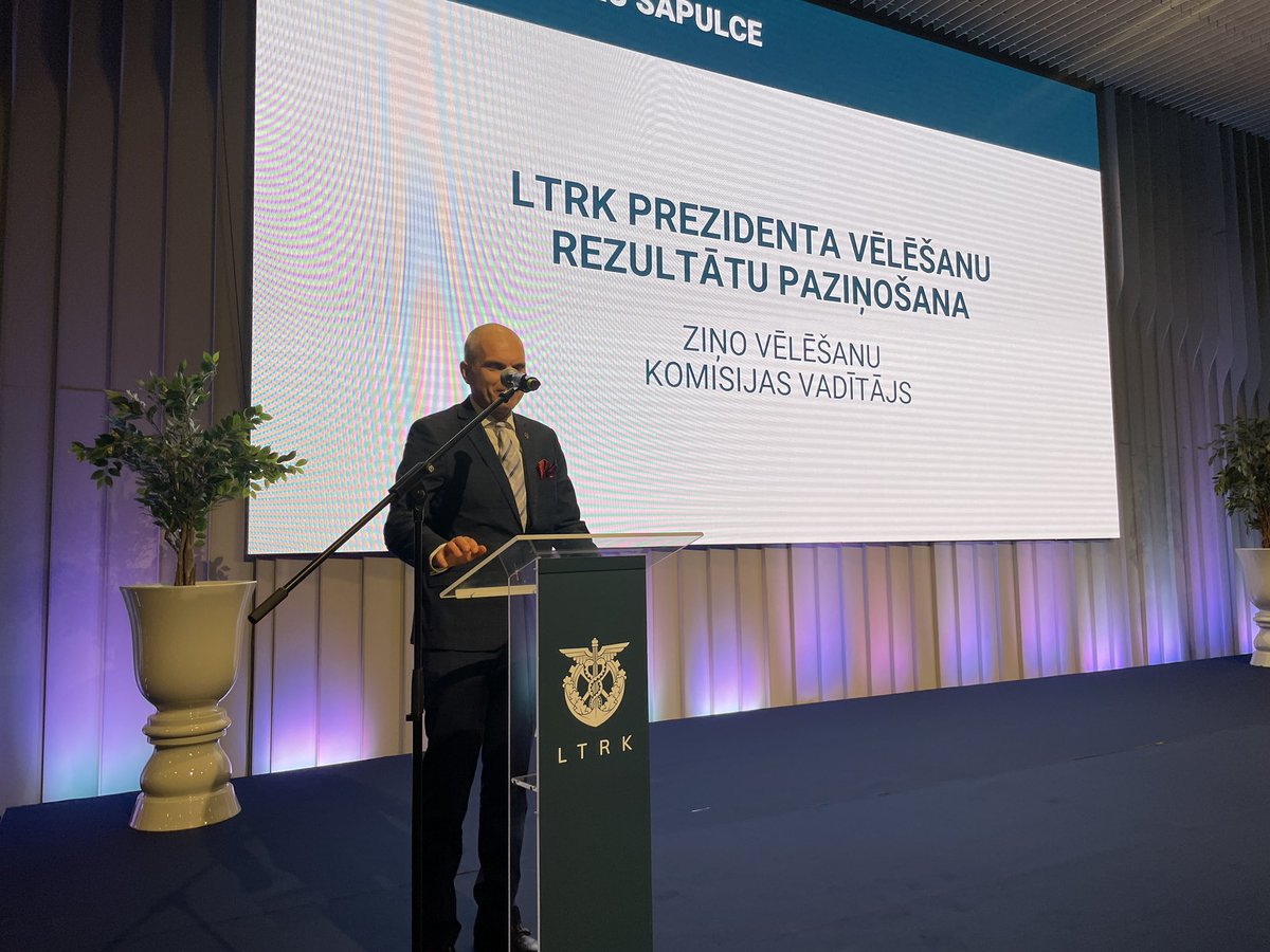 Šodien notikušajā #LTRK biedru sapulcē LTRK prezidenta amatā uz ceturto termiņu nākamajiem trim gadiem pārliecinoši tika pārvēlēts Aigars Rostovskis . Apsveicam!