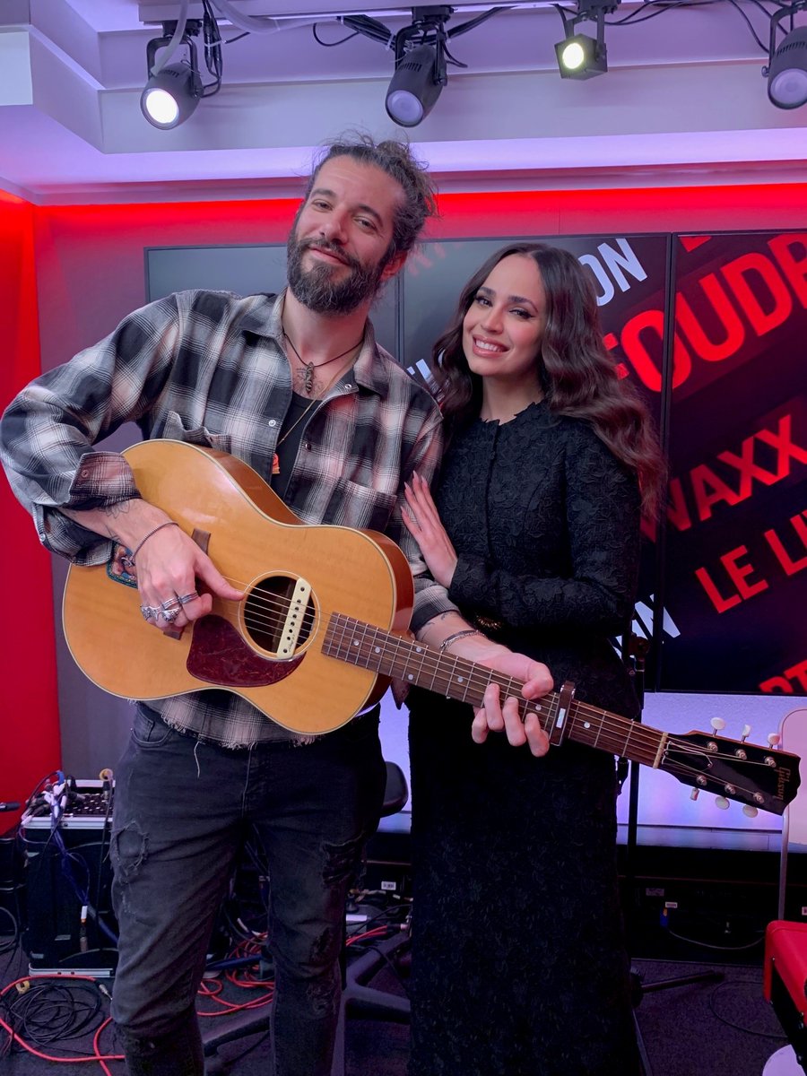 Et si vous finissiez le week-end en musique ? 🎸 @SofiaCarson est l'invitée de Foudre en compagnie de @waxxgyver et c'est dès maintenant sur RTL2 ! ✨🎤