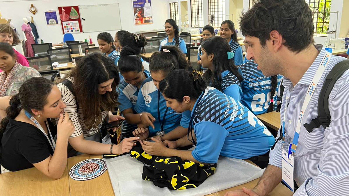 🌐<a href="/MOSAICeuproject/">MOSAIC</a> was presented to students from <a href="/NTTFindia/">NTTF</a> and Government College of Architecture &amp; Sculpture during a study visit to India, organised by <a href="/Ef_VET/">EfVET</a>, with participation of #SEPR, the project coordinator.
Is this a chance for MOSAIC to increase its "glocal" feature?