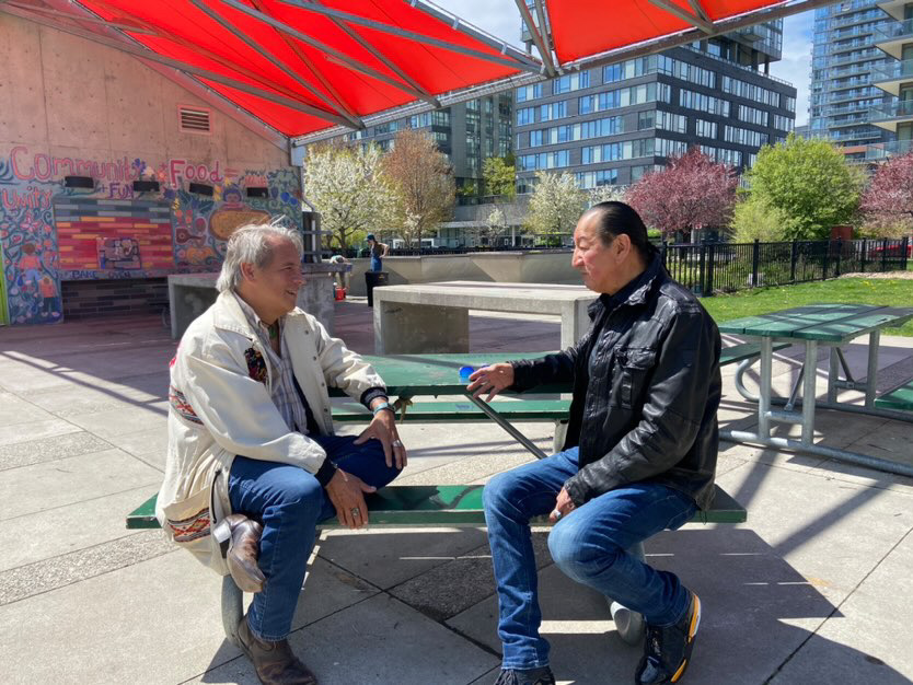Drew is interviewing #PhilCote, a well-known artist, muralist and historian. 🖌 Have you seen any of his artwork around?! 👀 If not, you will see a beautiful selection of his art in season 3 of #GoingNativeTV once it airs! Follow for more updates on the season 3 schedule. 🎥