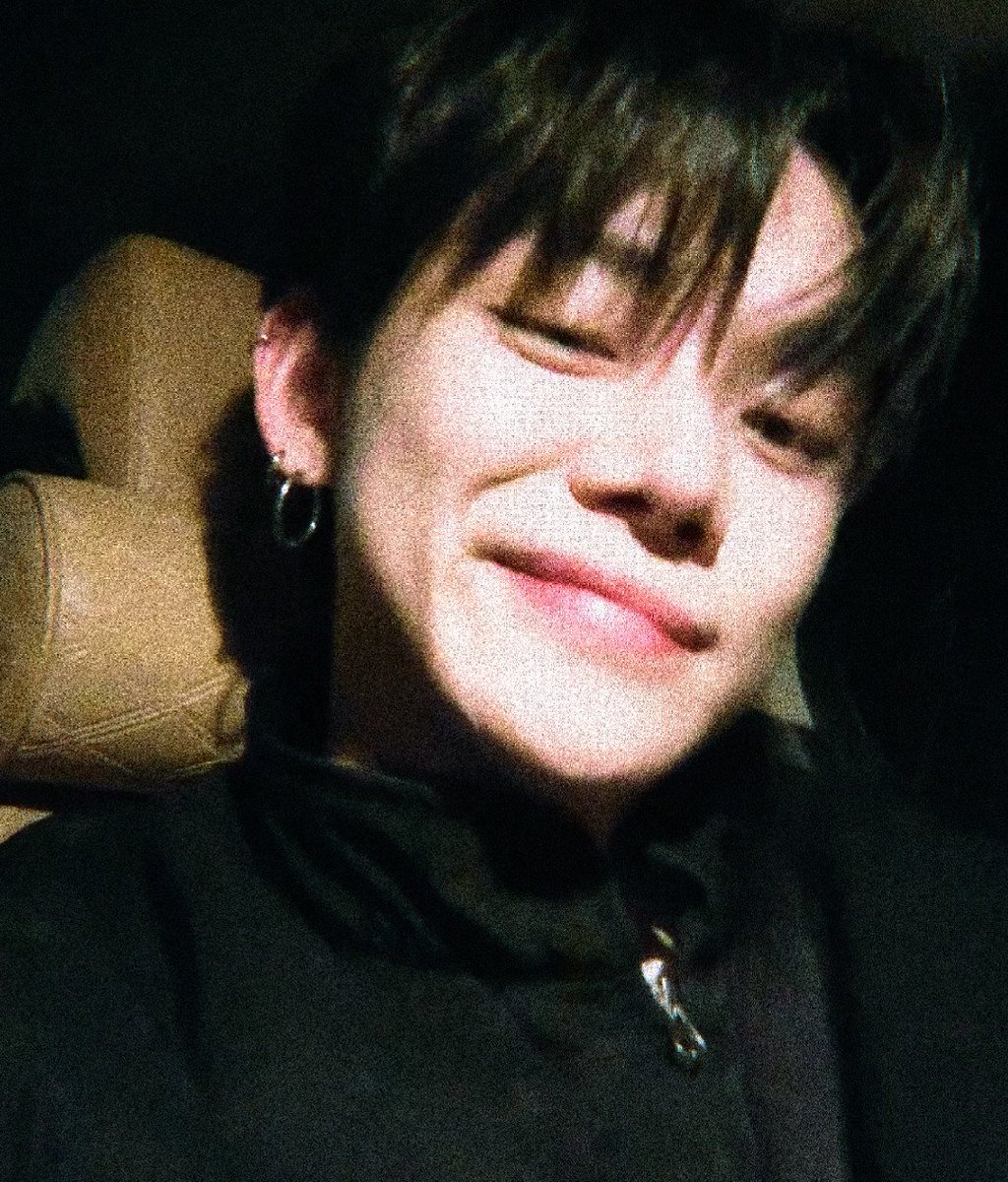 1309zip's tweet photo. #YEONJUN https://t.co/LwdZ9iW7lv