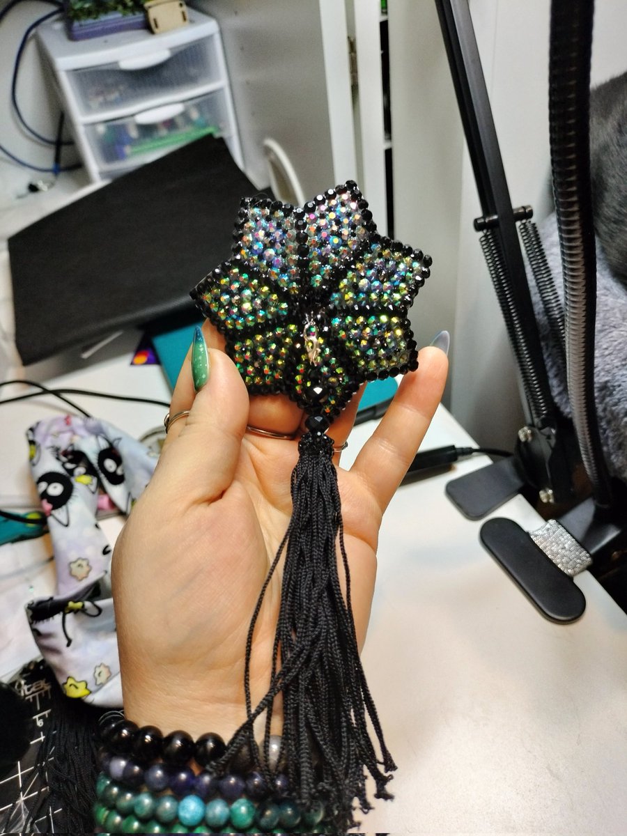 Milady Li - Rogue tweet media