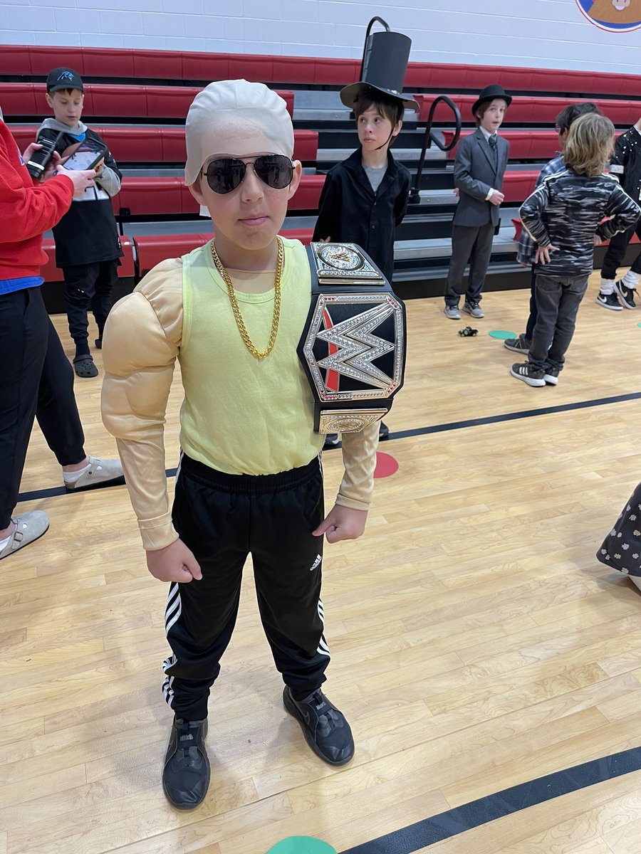 One of our most raved about events of the year- our 4th Grade Wax Museum! I’ve talked to Jimmy Buffet, Benjamin Franklin, The Rock, and…. Kate Middleton. Who knew she was at McDeeds this whole time? 4 down- 125 more to go🤗🤩😎 #WaxMuseum #Research #WritingComingLife #4thGrade