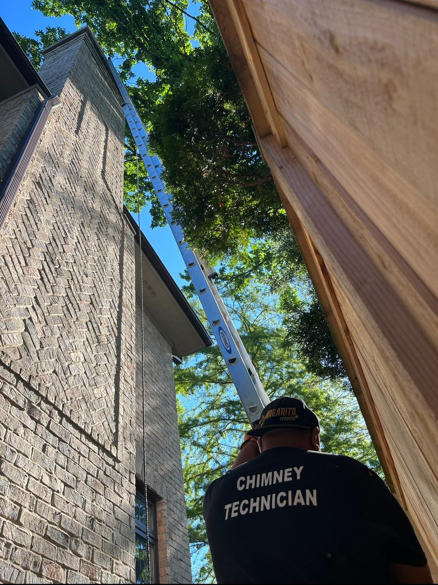 ChimneyMonkeys's tweet photo. Having the proper tools ensures efficiency, smooth execution, and exceptional quality for every task. #RightToolsRightJob https://t.co/nBTqkeH480