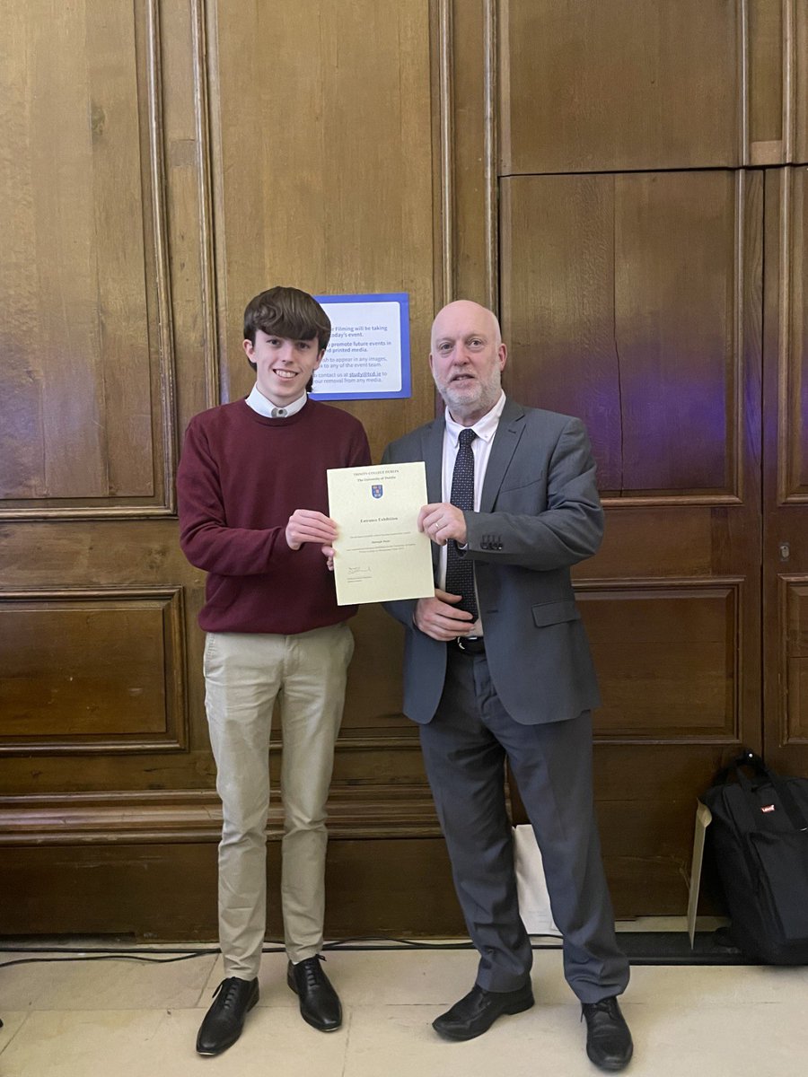 Scholarship Awards 📚 Congratulation to Darragh Doyle who received an Entrance Scholarship from Trinity College Dublin as he achieved maximum points (625) in his Leaving certificate last summer. #scholarships #pisa #academics