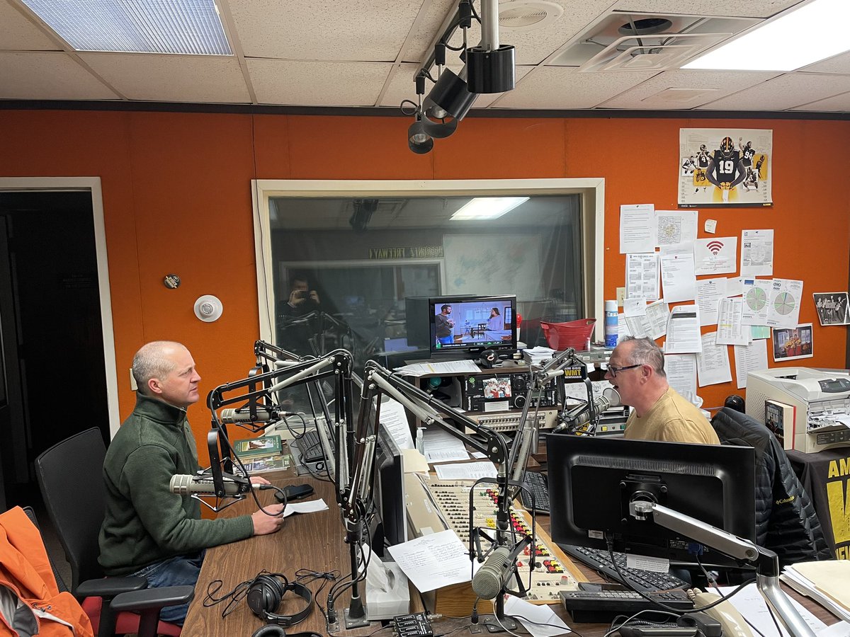 We’re rounding out #IowaAgWeek strong! Up early to join @DougWagner on @600WMTAM to talk about my visits through Eastern Iowa and important #IowaAg issues!