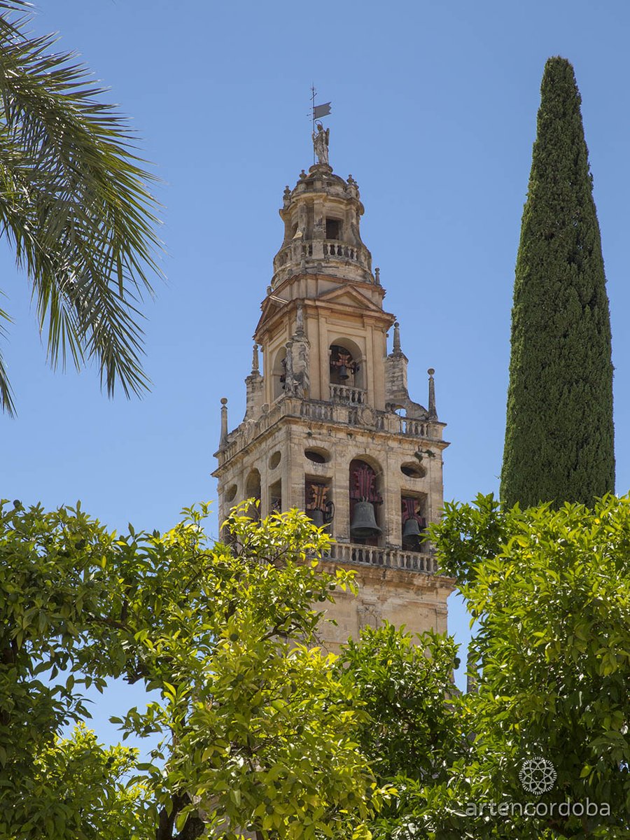 VIERNES DE DOLORES

SUEÑA, RÍE, LLORA DE EMOCIÓN, Y SOBRETODO, DISFRUTA CON FE LA SEMANA DE DIOS

¡A LA GLORIA!