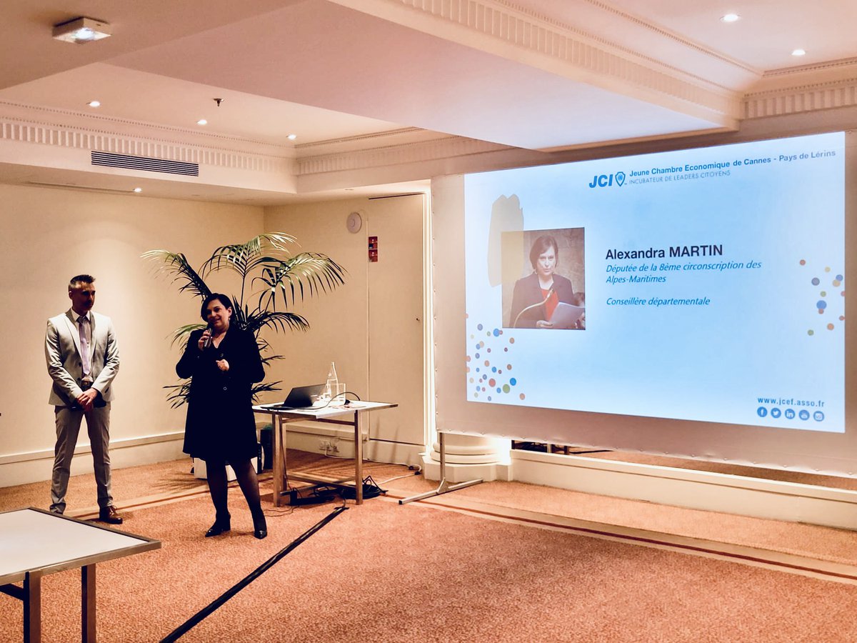 Alexandra Martin tweet media