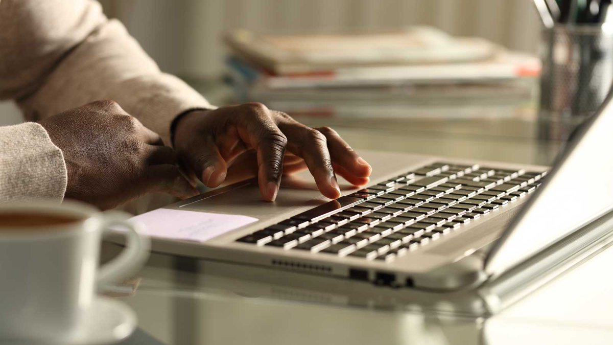 Feel like a change in workplace? Happy to work remotely two days a week? UKCPA is expanding: Check out our newly created role of Strategic Development Manager paying Band 8a salary 👍 buff.ly/4achgtt