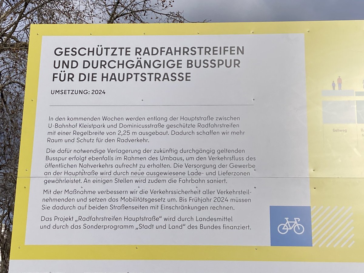 Yes, die geschützten Radspuren an der Hauptstraße kommen💪🏽🚴🏾‍♀️💚- nachdem vor einigen Wochen bereits Asphaltsanierungen durchgeführt wurden, geht es nun sichtbar weiter 👍@SaskiaEllenbeck @GrueneTS @adfcSchoeneberg @rad_ts @CCitiesOrg @Adfc_Tempelhof #Verkehrswende #Visionzero