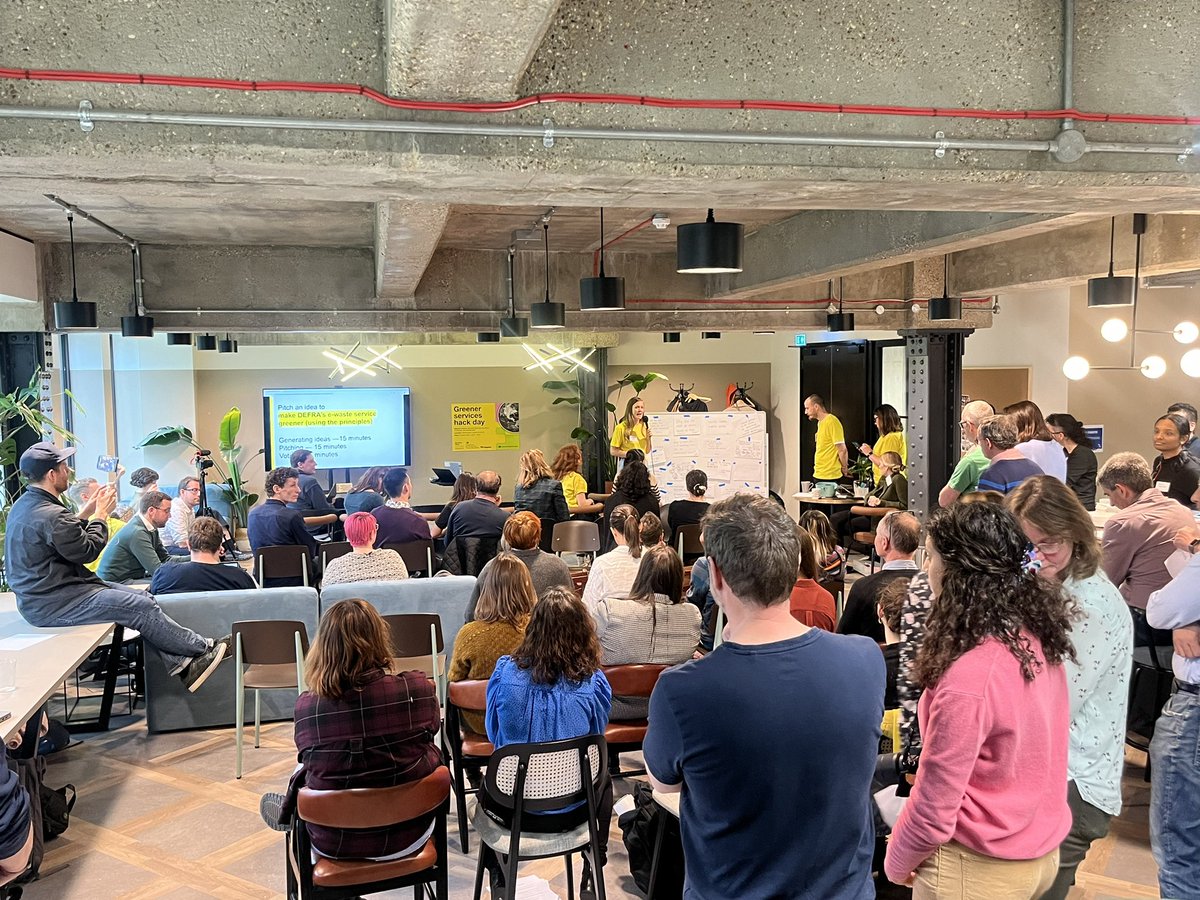 Stef_W's tweet photo. People now pitching ideas for making @DefraGovUK’s e-waste service greener and using the Principles for Greener Services for doing so https://t.co/BbfW1qZrR3