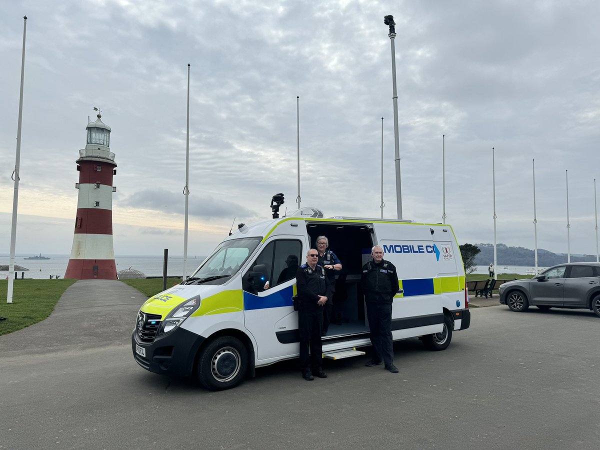 RichellVehicles's tweet photo. Our responsibility as vehicle converters to the Emergency Services doesn’t just stop with the conversion.

We also assist with specification, planning, and integration of the vehicle into service. 

#VehicleConversion #Training #RVC #HotSpotPolicing #SaferStreetsPlymouth https://t.co/vrhzxVhFid