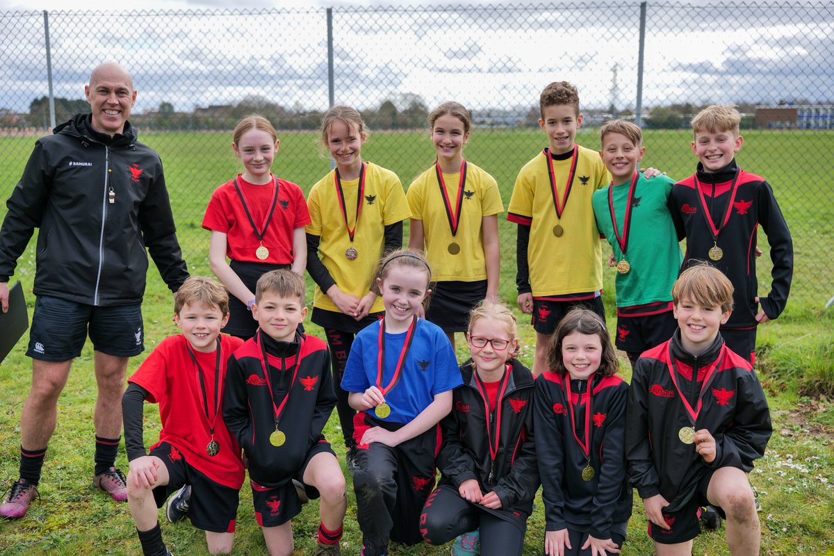 Our Junior School Cross Country Chase on Monday was a great success as 241 students raced to score points for their Houses. All the children (and even some staff!) completed the course at our Biddenham site with huge smiles on their faces before refreshments and a medal ceremony.