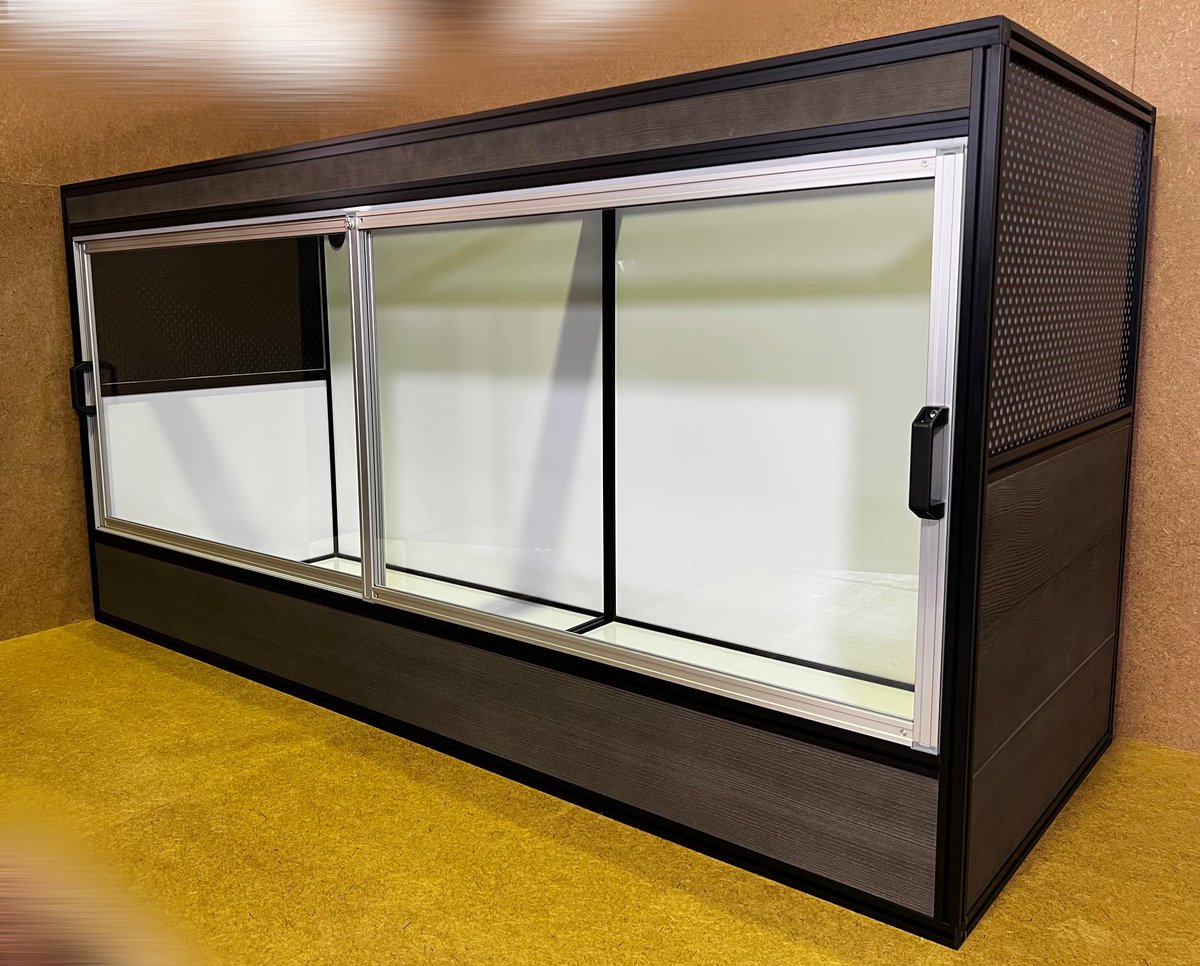 赤丸ケージのRed Circle tweet media