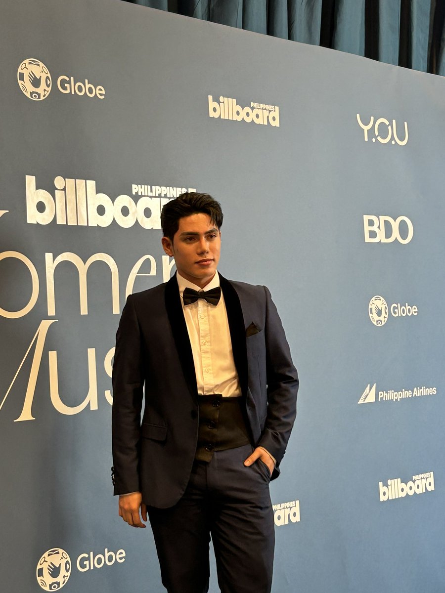 hereyesandears_'s tweet photo. @inquirerdotnet SURPRISE, A’TIN! 💙

LOOK: SB19’s Stell makes a dashing appearance on the Billboard Women in Music blue carpet in a dark blue suit.

He will be presenting an award at the event. #BBPHWomeninMusic @inquirerdotnet https://t.co/tgKxP6az2o
