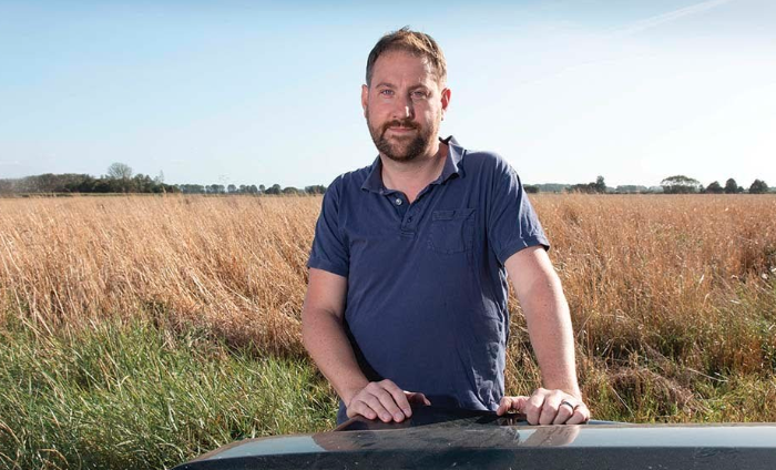 mydirectdriller's tweet photo. Farmer Focus time! @Tom_Clarke gives us an insight of his thousand acres (400ha) farm of lowland peat and silt in the Cambridgeshire fens...

Read on, here ➡ https://t.co/xAQalqM9Wv

Tech Farmer Magazine sponsored by @LloydsBankBiz

#techfarmer #farmtechnology #futurefarming https://t.co/9E4MvAgQbh