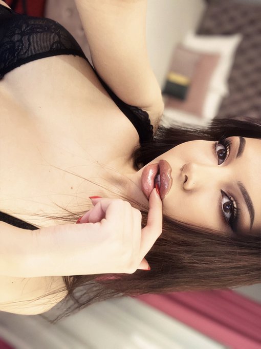 Would you join me today? 🥰   https://t.co/o7RHD2Lzsk https://t.co/BbtuUcmUW9<a href="/tag/humpday"class="tags"><span>#humpday</span></a><a href="/tag/brunette"class="tags"><span>#brunette</span></a><a href="/tag/babe"class="tags"><span>#babe</span></a>