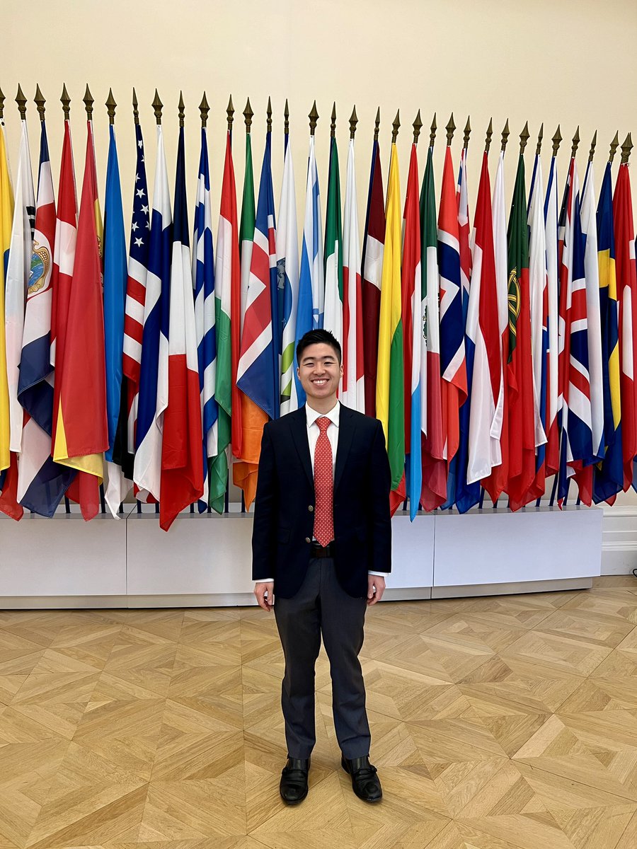 williamyuenyee's tweet photo. It was a privilege to support the @OECD Secretariat during last week’s Investment Committee conference on the security implications of foreign investments. 

Merci mille fois to the brilliant team from whom I’ve learned so much: Joachim Pohl, Nicolas Rosselot, and Faraz Moosa. https://t.co/cLm2WO0tgK