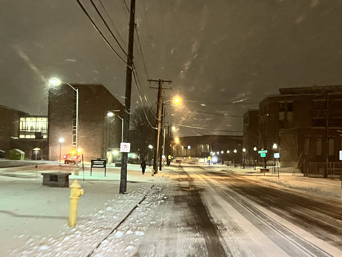 UW Oshkosh Police tweet media