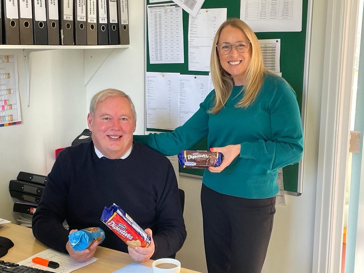 💚 This month we celebrate Stephen Donald for his long service. Stephen has been an integral part of our finance team for 5 years. Picture shows Steve receiving a small token of our appreciation - some biscuits (his request!) with Amanda Manley, HR Business Partner.