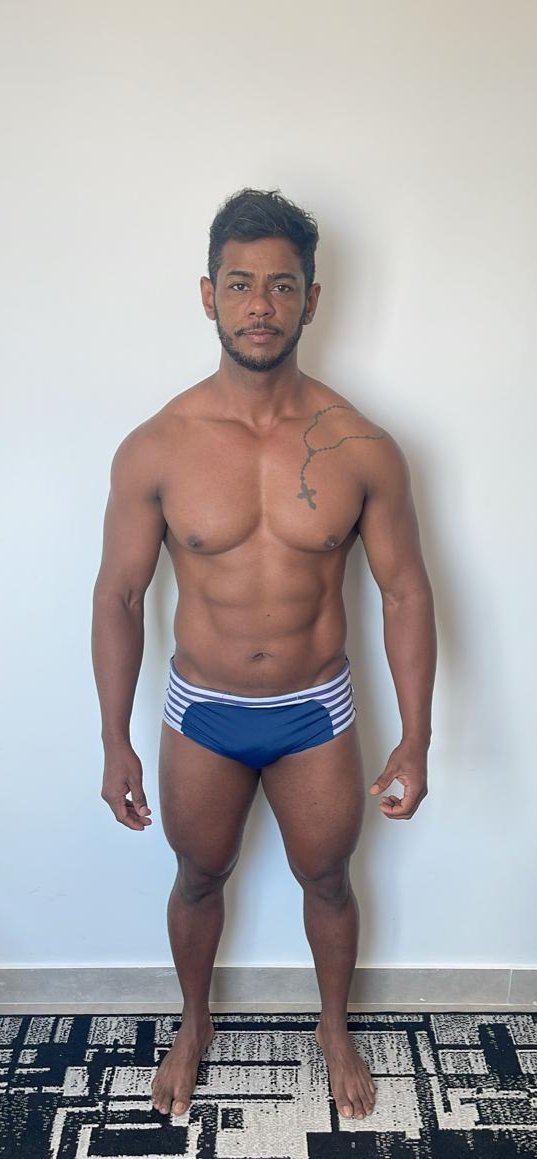Personasigilo10's tweet photo. Sextou final de semana 🔥🔥🔥 https://t.co/XyHHoFJPFI