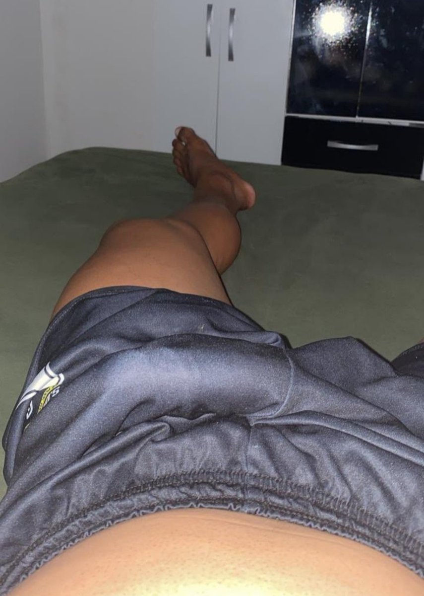 Personasigilo10's tweet photo. Sextou final de semana 🔥🔥🔥 https://t.co/XyHHoFJPFI