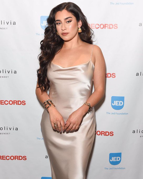 LAUREN JAUREGUI GJRgo-7XcAAjaOa?format=jpg&name=small