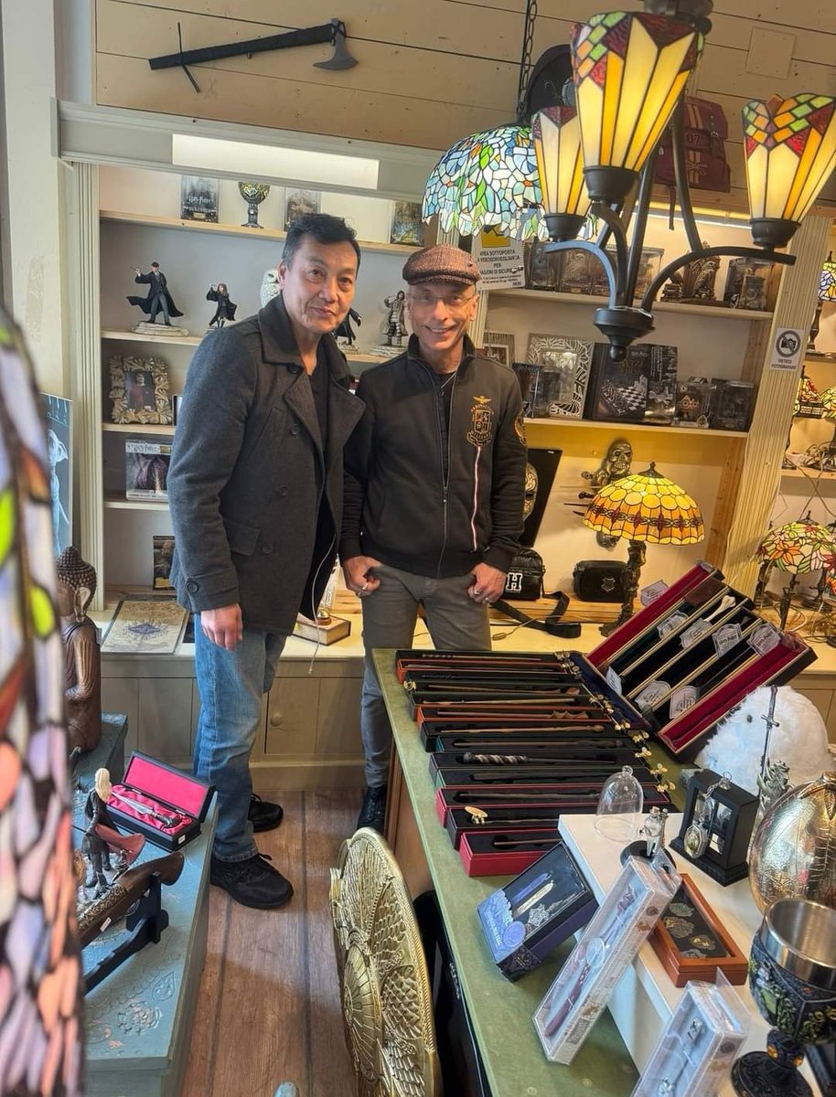 TrulyDaveWong's tweet photo. AWas pleased to pose for a selfie with the shop owner. I think he was excited to meet. I'm glad I made his day. #actorslife ##fantasticbreasts3 #thesecretsofdumbledore #HarryPotter #Wizards https://t.co/2jE6dE8lGI