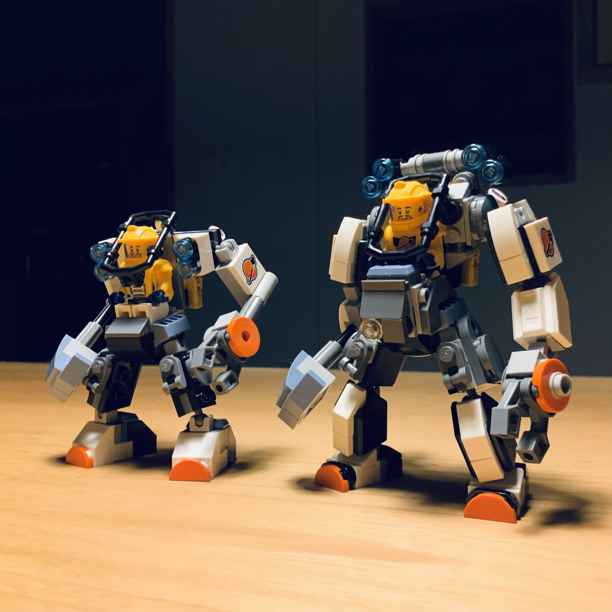 60428 Space Construction Mech Modification of the official set