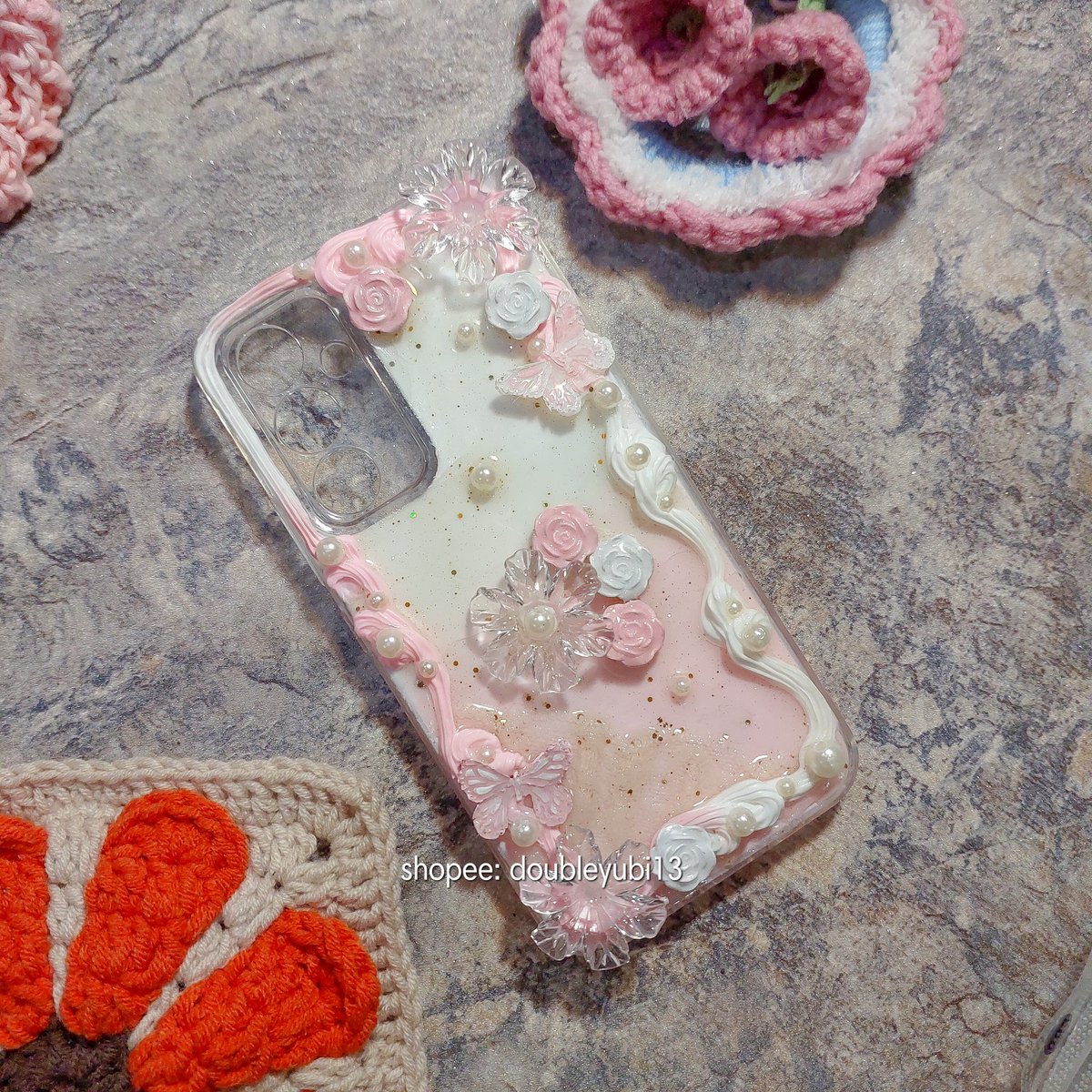 jiejaejia's tweet image. [Moots help rt and like pls, tysm]
Hasil Custom Deco Cream - Phone Case / casing hp 

Bisa custom ✅️
Real Pic ✅️

Shopee :
- shope.ee/6AN3gKysmm

Wts #resinphonecase #casinghp #resin #zonauang #zonajajan #zonabu #sbt