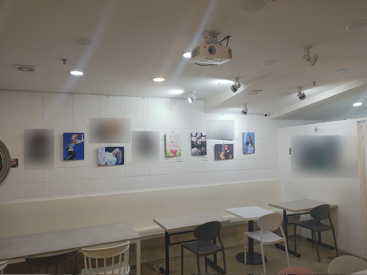 DCBDcafe_KR_JP's tweet photo. 2024년 🇰🇷🇯🇵 한동 생일 카페 무사히 설치 완료했습니다!! ٩(*ˊᵕˋ٩*)♡٩(˶ᐢᗜᐢ˶)۶

내일부터 영업 시작합니다 썸냐 여러분 많은 참여 바랄게요! ٩(๑>ᴗ<๑)۶٩(ˊᗜˋ*)و”
🐈‍⬛ ͗🎹🎼.•*¨*•.¸¸♬🎶🎼 

#그_시절_우리가_사랑했던_한동
#dear_handong https://t.co/ZxNZ9MpHph