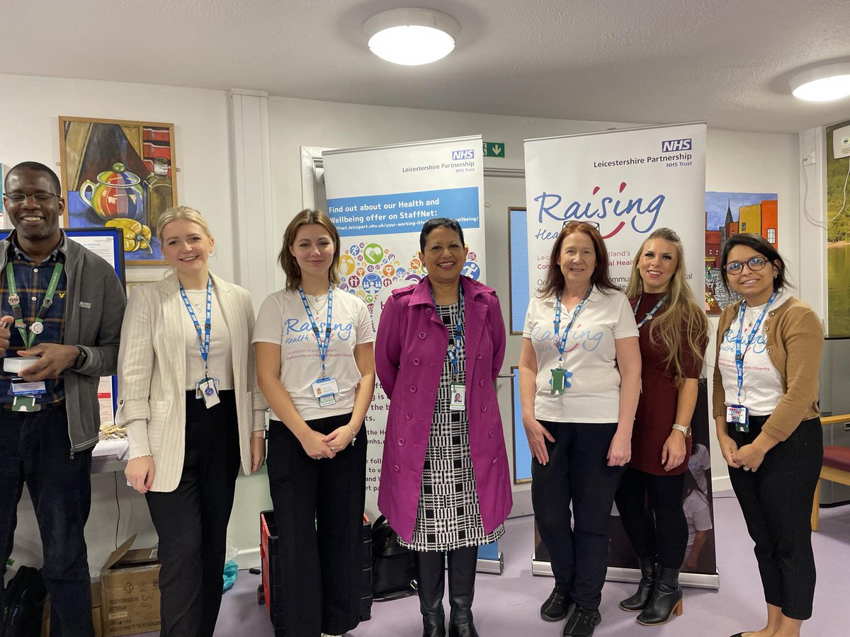 We're here today at the @BradgateUnit for our @Raising_Health_ and @LPTHWB roadshow. Joined today by @LPTnhs Chair, @CrishniW Pop along to say hello. @kamybasra @LPT_DeputyChair @BradgateUnit @LPTOTBradgate @AngelaHillery @DWilliamsNHS