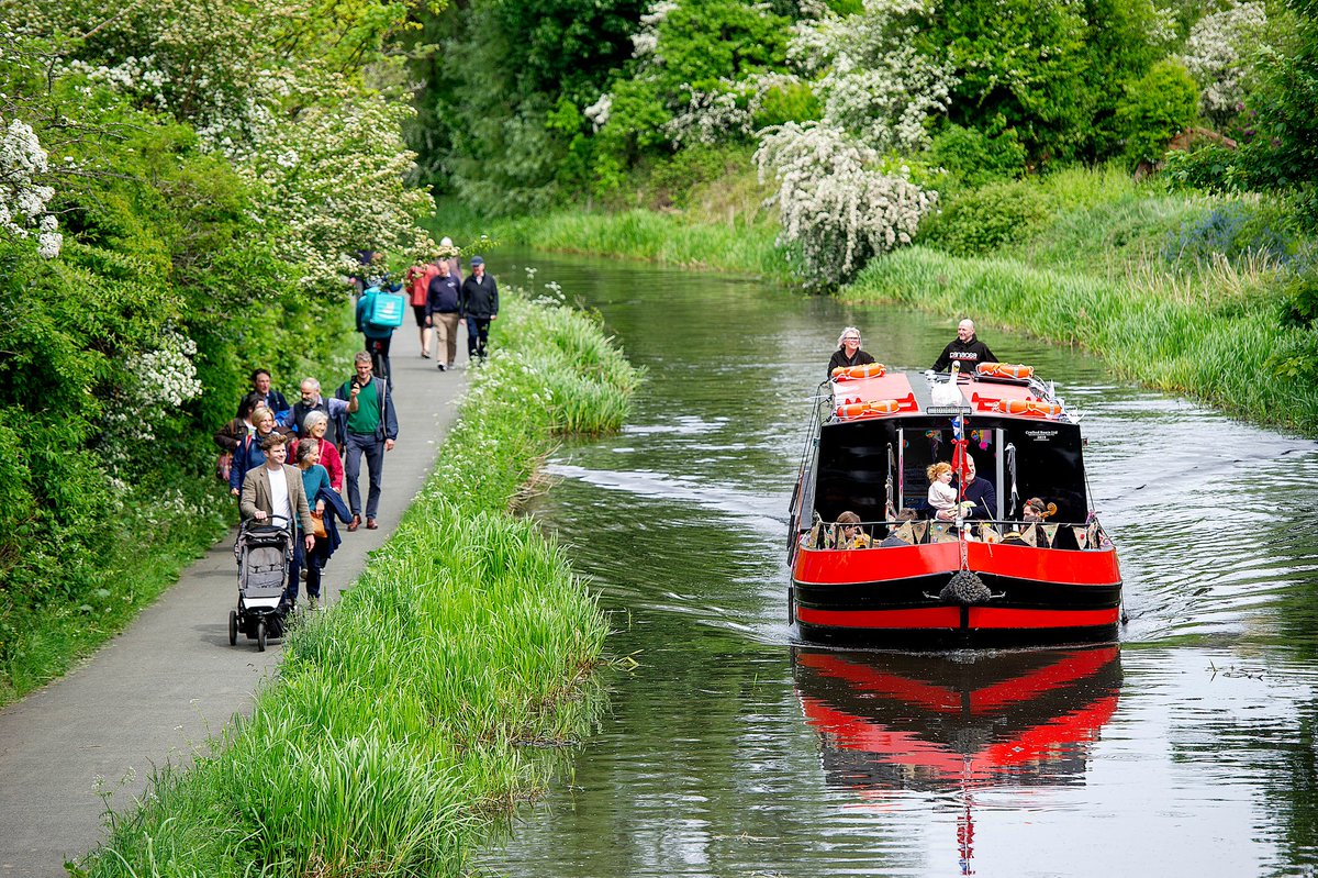 The Sorted Project (@sortedproject) on Twitter photo Big thank you to <a href="/scottishcanals/">Scottish Canals</a> for sharing this fabulous photograph. This was two years ago celebrating 200 years of the Union Canal. MSP <a href="/AngusRobertson/">Angus Robertson</a> and his family joined us for the first part of the sail. ๐ข๐ <a href="/fcctedinburgh/">Fountainbridge Canalside Community Trust</a> <a href="/EdinburghUCS/">Edinburgh Union Canal Society</a> <a href="/seagullratho/">Seagull Trust Cruises</a> <a href="/LUCS_Canal/">Linlithgow Canal Centre</a> Big thank you to <a href="/scottishcanals/">Scottish Canals</a> for sharing this fabulous photograph. This was two years ago celebrating 200 years of the Union Canal. MSP <a href="/AngusRobertson/">Angus Robertson</a> and his family joined us for the first part of the sail. ๐ข๐ <a href="/fcctedinburgh/">Fountainbridge Canalside Community Trust</a> <a href="/EdinburghUCS/">Edinburgh Union Canal Society</a> <a href="/seagullratho/">Seagull Trust Cruises</a> <a href="/LUCS_Canal/">Linlithgow Canal Centre</a>