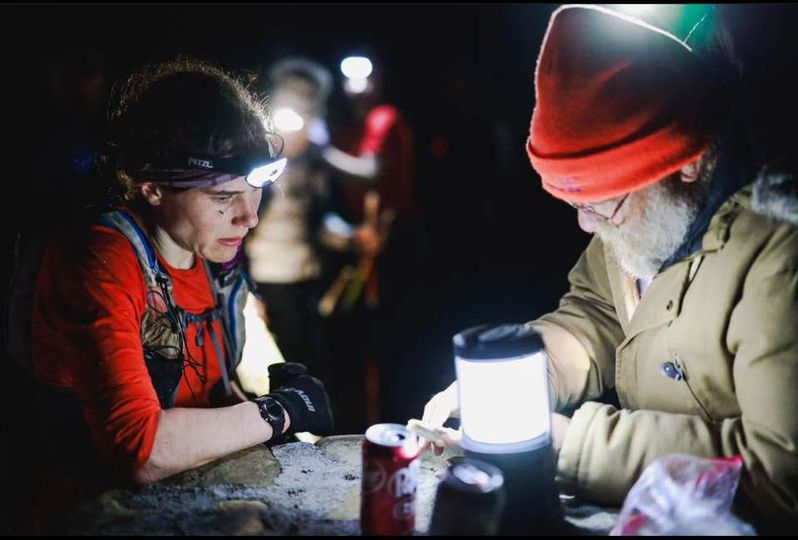 RuthKilleen's tweet image. #bm100 
#smalleuropeanwoman 

             Go Runners Go
Ihor Verys 🇺🇦/🇨🇦
Damian Hall 🇬🇧
John Kelly 🇺🇸
Sebastien 🇫🇷
Jared Campbell 🇺🇸
Greig Hamilton 🇳🇿

Jasmine Paris 🇬🇧
@DrAMBotham 🙂