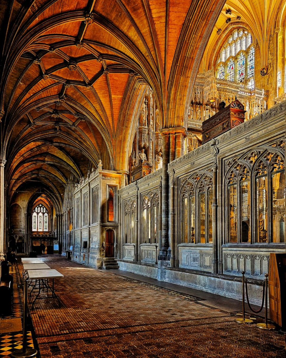 Those colours!

Photo from #kakigoriphotography on Instagram 
・・・
Such a nice day for a walk down a sun-lit aisle. 

@winchestercathedral 

#winchestercathedral #winchester #englishcathedrals #hampshire #ourhampshire #southweststoryuk #visithampshire #gothic #ceiling…