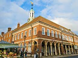 EM_SWSurrey's tweet photo. We will be in Farnham TOMORROW Saturday 23rd between 10:00 and 12:00 with our trusty #Eurometer outside Town Hall Buildings (Nationwide) on The Borough GU9 7ND, followed by The Plough, West Street at 12:30 for an informal chat, & a drink or lunch if you wish. Do come and join us. https://t.co/RsdORXuxRg