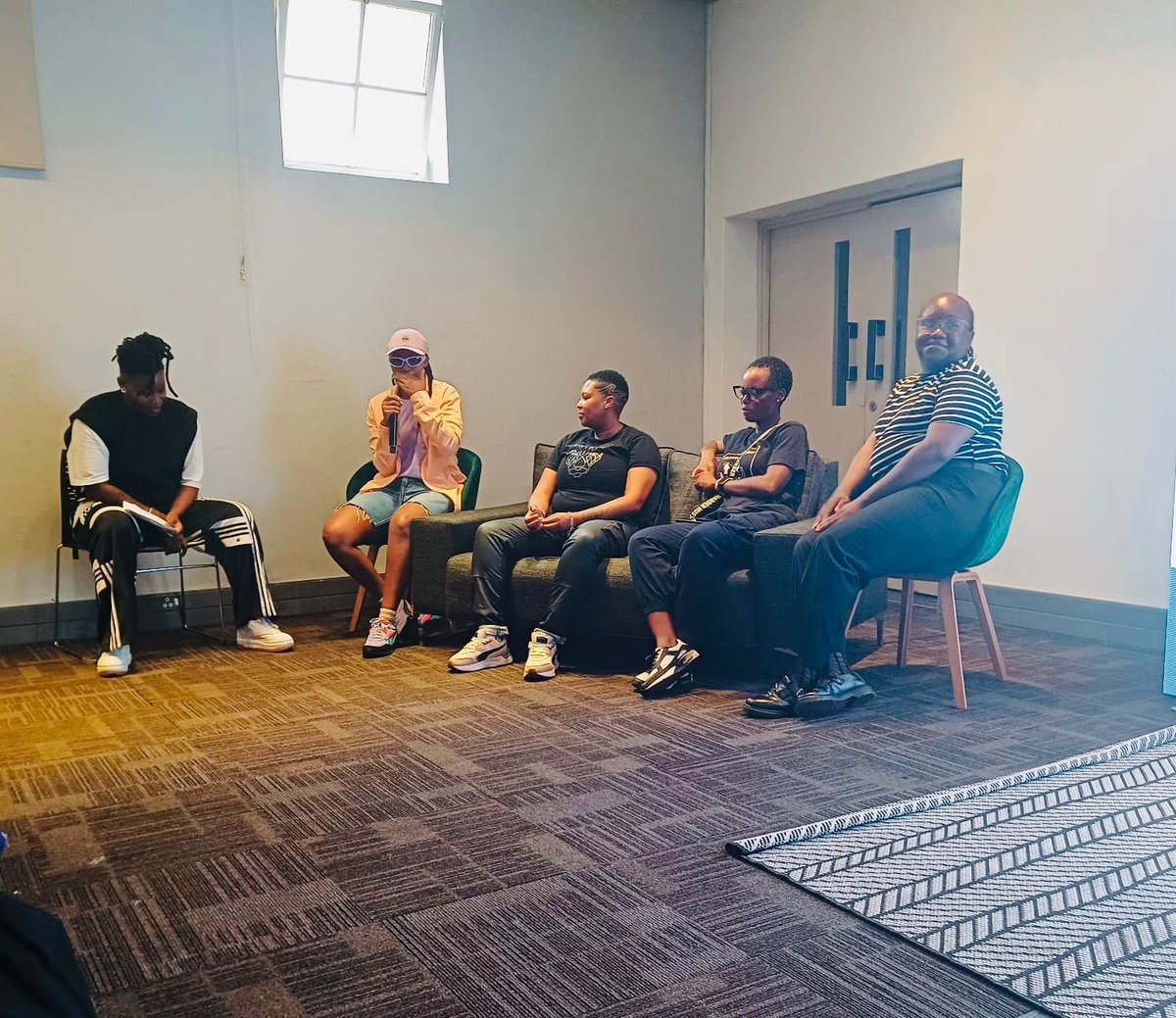 accountlabalesa's tweet photo. Happy #HumanRights Month! Yesterday, on Human Rights Day, at The Human Rights Festival , #ALSA hosted a film screening featuring our queer integrity Icon. The attendance was amazing, with people actively engaging in discussions with queer icons and film fellows. @CanHCZA https://t.co/jAZz0bM21m