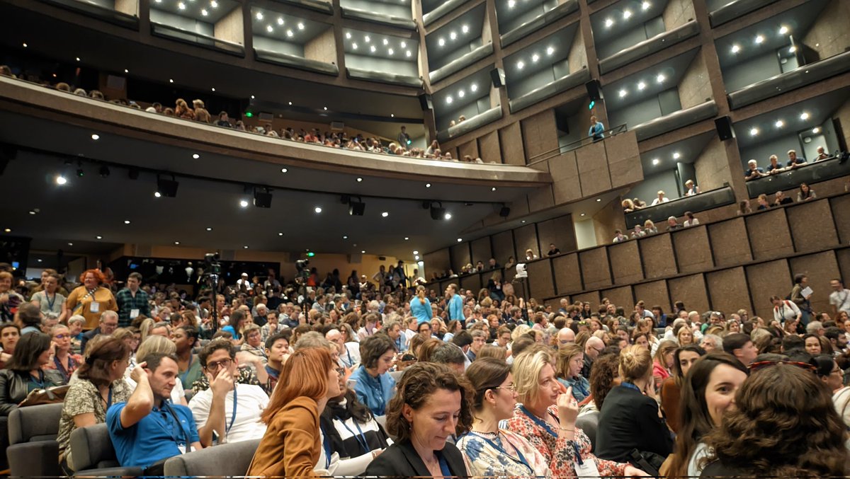 FMPS_Normandie's tweet photo. La FMPS Normandie et les acteurs en #MSP présents à Montpellier pour les Rencontres nationales #AVEC_sante. Plus de 1500 professionnels sur place pour promouvoir l'exercice coordonné #pluripro https://t.co/BFSaEzfth6