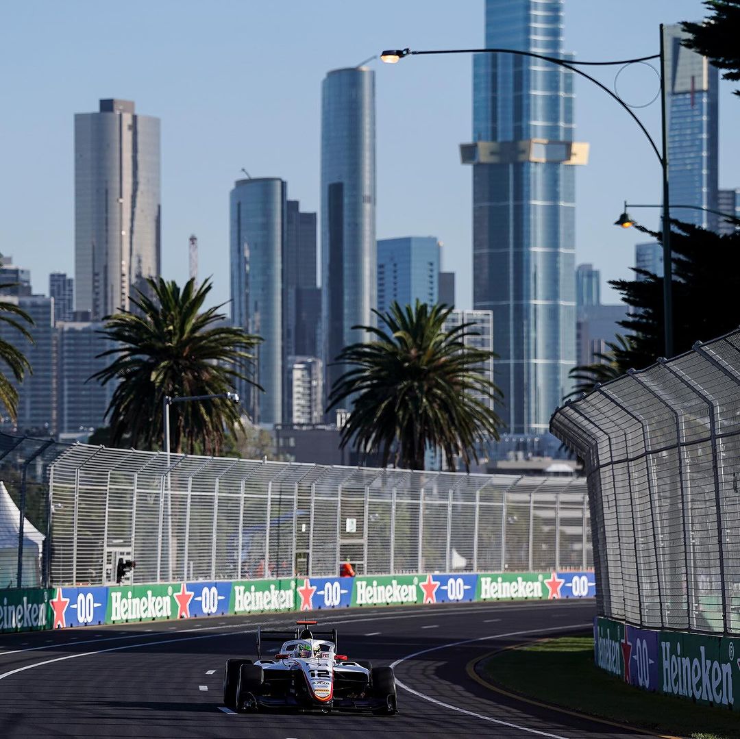 MariBoya64's tweet photo. P6 en QP🇦🇺‼️
Buen comienzo del fin de semana, sabemos dónde mejorar.
VAMOS a por las carreras🤠
•
#ausgp #f1 #f3 #australia #mb64 https://t.co/C4Tc1aAFB9