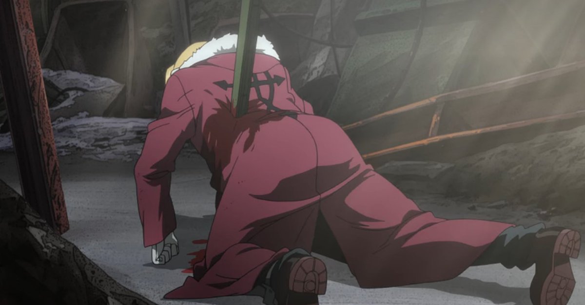 신강철에서 로이와 에드 둘 다 복부를 관통당했지만 그렇게 관통당한 복부를 응급처지한 방식의 차이를 생각하다 보니 기분이 묘해짐.
로이는 인간의 살을 불태워본적이 있으니 자신의 살을 불태울수 있었고 에드는 인간을 연성해 본적이 있으니 자신의 생명을 대가로 피부를 연성해 출혈을 막은거겠지