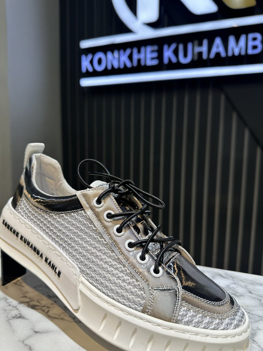 konkhe kuhamba kahle clothing tweet media