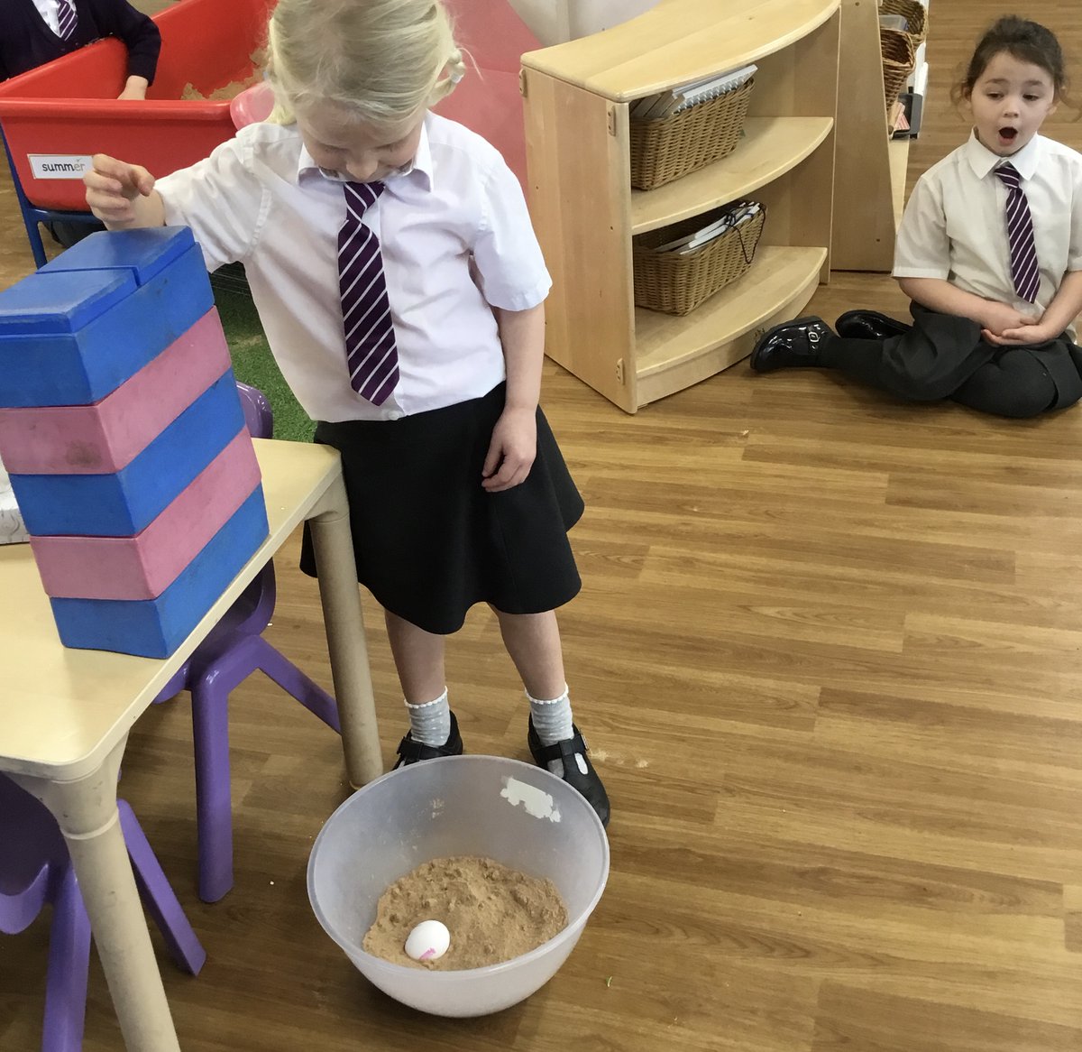 Reception class have loved being scientists this week! We did an experiment to help Humpty Dumpty's cousin, Numpty Bumpty, to test which materials will save him if he falls off the wall! #scienceweek #lovelearning