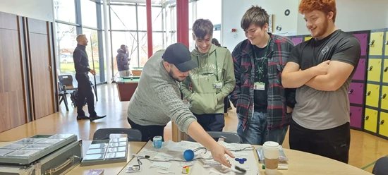 Leeds Beckett University has gained funding from @officestudents to help open up life-changing careers in youth work. leedsbeckett.ac.uk/news/2024/03/y…