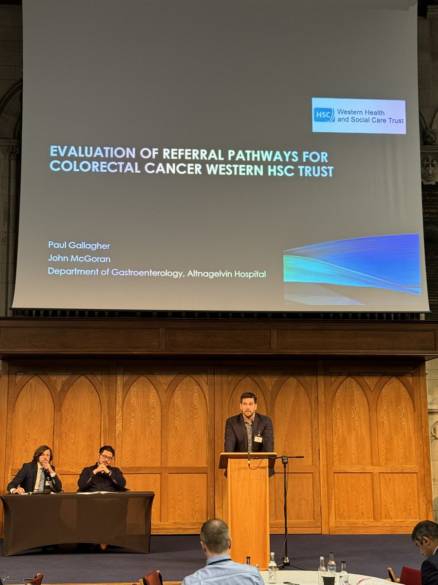 Paul Gallagher presents his paper “Retrospective Analysis of Referral pathway for confirmed colorectal cancer WHSCT 2022”

#USG2024 #Gastroenterology
