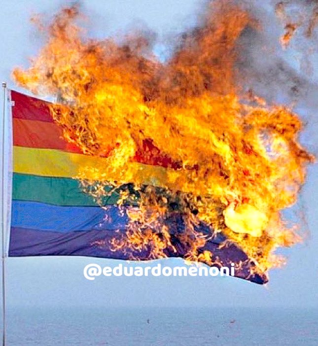 🚨 | ÚLTIMA HORA: RUSIA AÑADE EL "MOVIMIENTO LGBTIQ+" a la lista de organizaciones EXTREMISTAS Y TERRORISTAS. ⚠️ ¿Apoyas esta CONTUNDENTE MEDIDA para proteger a la familia tradicional?