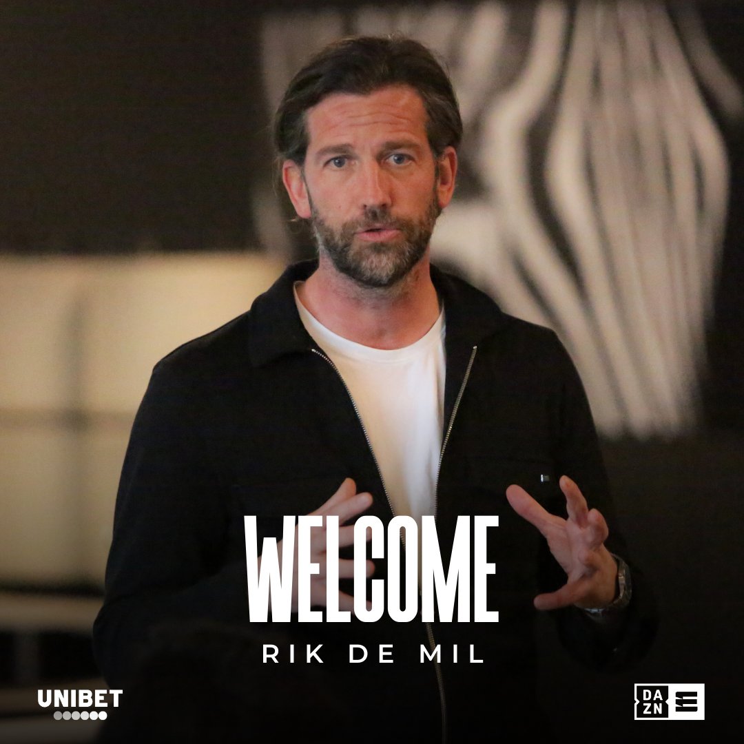 SportCharleroi's tweet image. Rik De Mil est le nouvel entraineur des Zèbres ! ⚫⚪
Bienvenue, Coach. 🖤

🗞 Lire le communiqué : urlz.fr/pZe1

#RCSC #Charleroi #Unibet #WelcomeRik