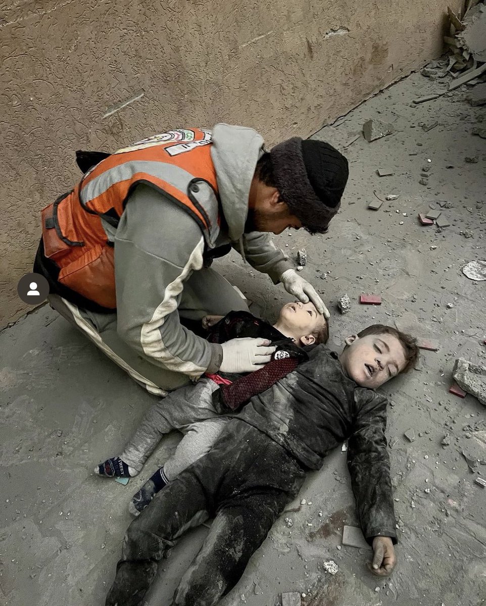 NourNaim88's tweet photo. This is not a war ,This is a genocide ‼️

Shame on Humanity ‼️
Shame on this unjust world ‼️
#GazaGenocide https://t.co/mwSQ2kvbok
