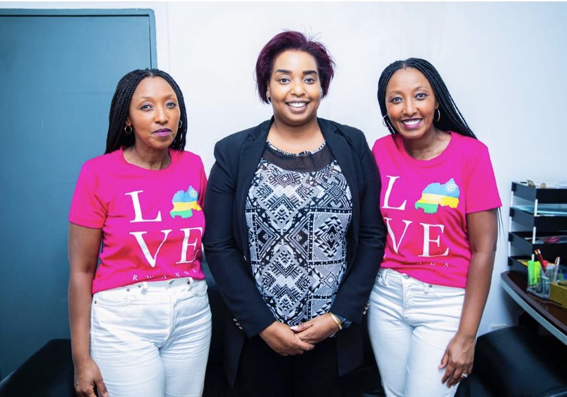 JosyMurphy's tweet image. Rwanda, We have a Vision, so Let’s Move! 

Rwandans in Rwanda, Diaspora, Friends of Rwanda, we can move FarFastTogether. 

I am happy to finally have a print copy of Rwanda Vision 2050 

Thank you  @Suwimbabazi_M for giving me my own copy. @RDC_Minafet #FarFastTogether #FFT