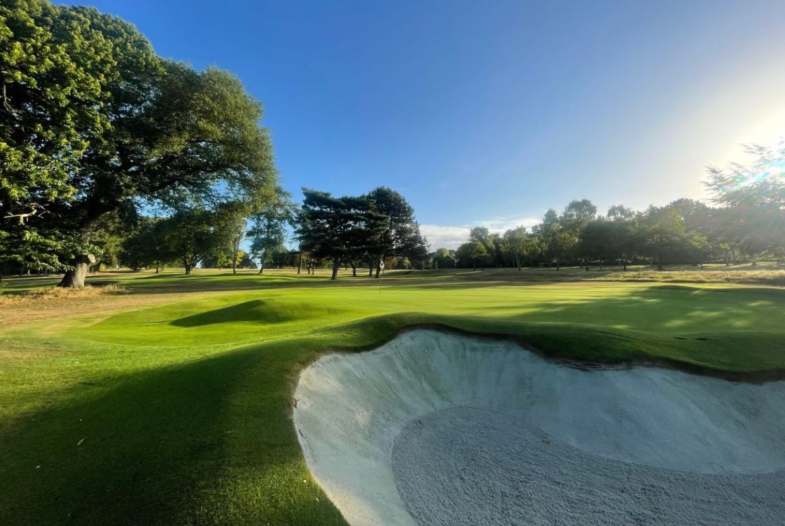 Assistant Greenkeeper  - Trentham Golf Club
bigga.org.uk/career/assista…